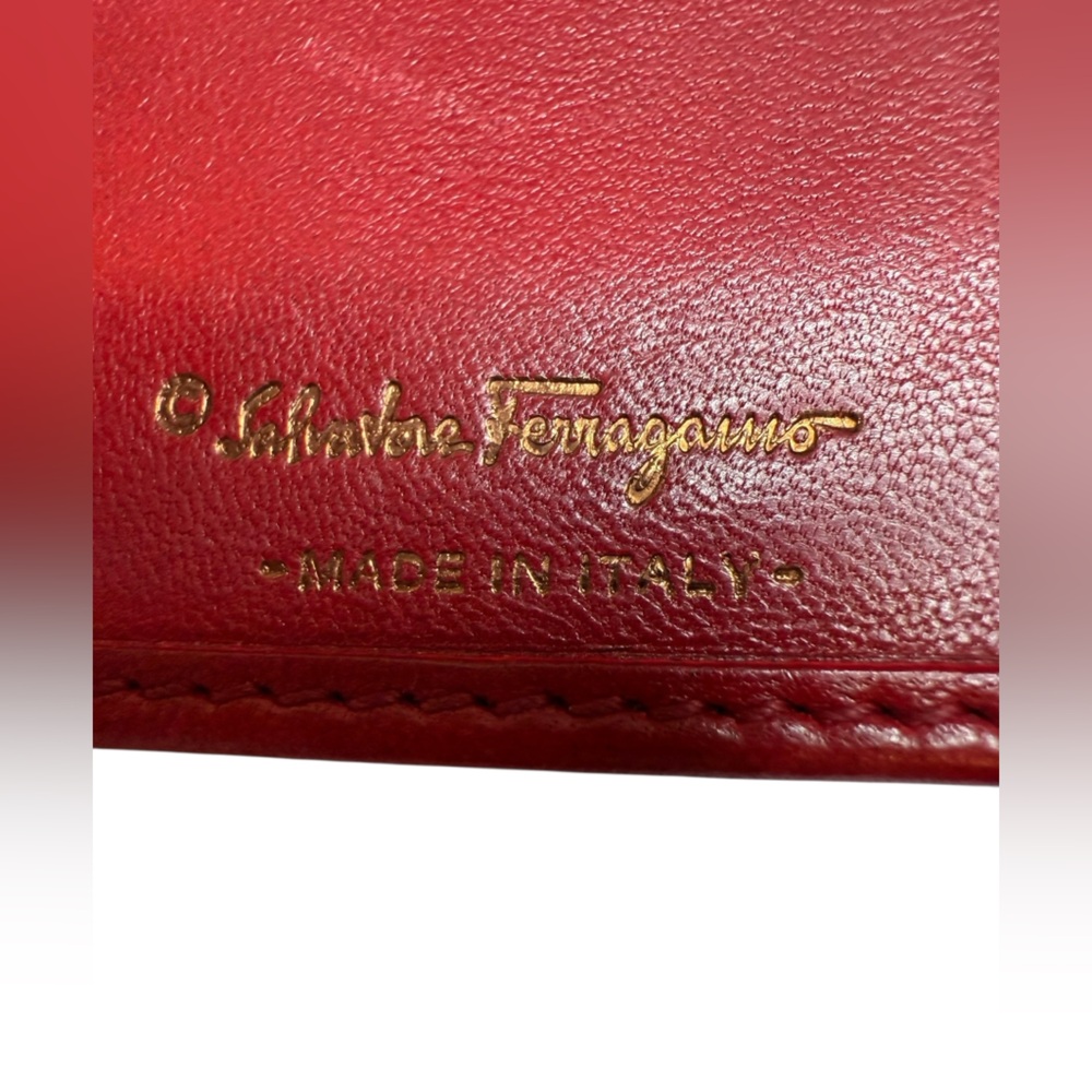 Salvatore Ferragamo Gancini wallet - Picture 12 of 15